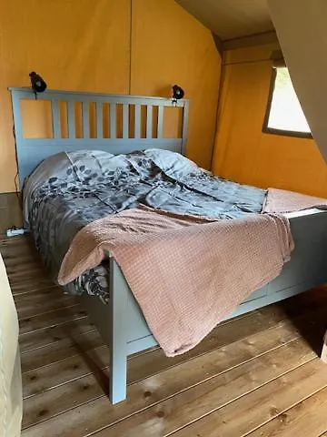 Luxe tent Safaritent Schaapje Met Privé Sanitair